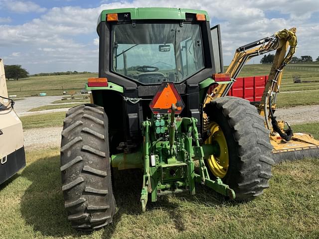 Image of John Deere 6410 equipment image 4