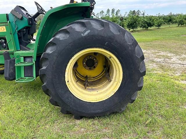 Image of John Deere 6410 equipment image 4