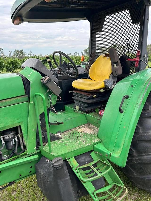 Image of John Deere 6410 equipment image 3