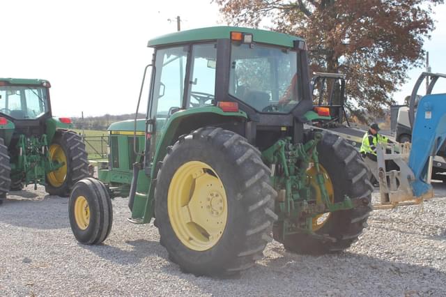 Image of John Deere 6410 equipment image 2