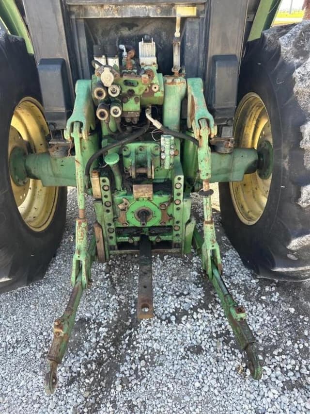 Image of John Deere 6410 equipment image 2