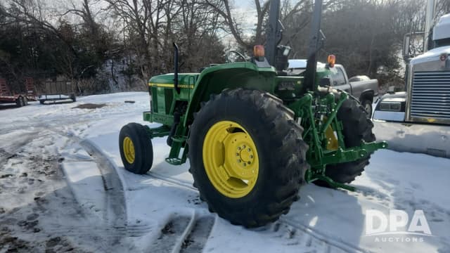 Image of John Deere 6410 equipment image 1