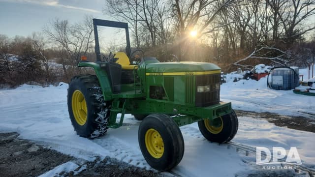 Image of John Deere 6410 equipment image 4