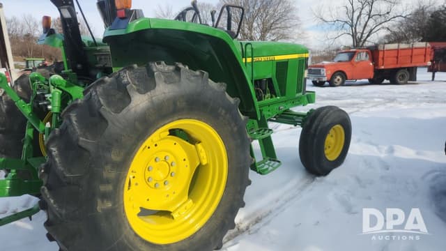 Image of John Deere 6410 equipment image 3