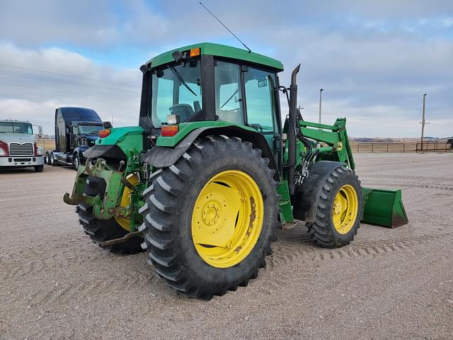 Image of John Deere 6410 equipment image 2