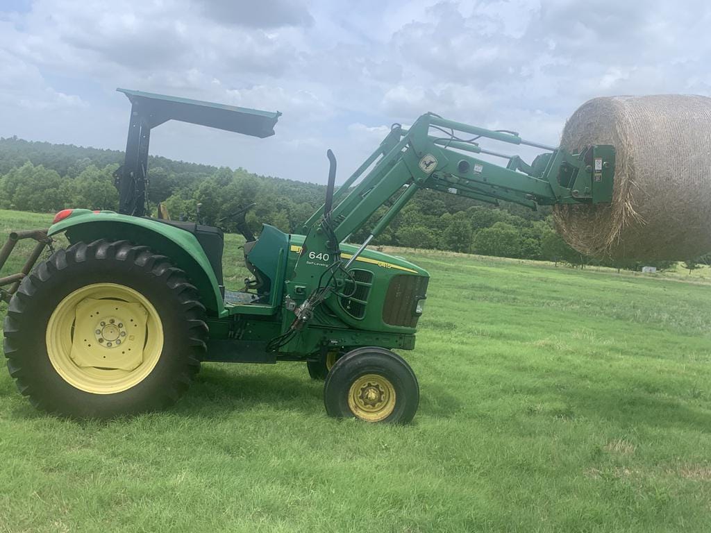 Main image John Deere 6415
