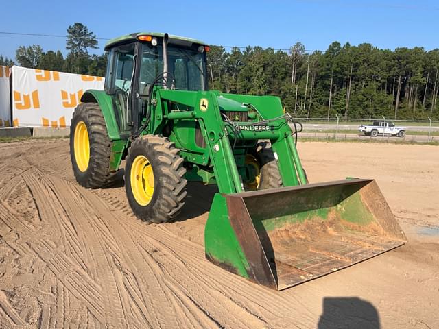 Image of John Deere 6415 equipment image 2