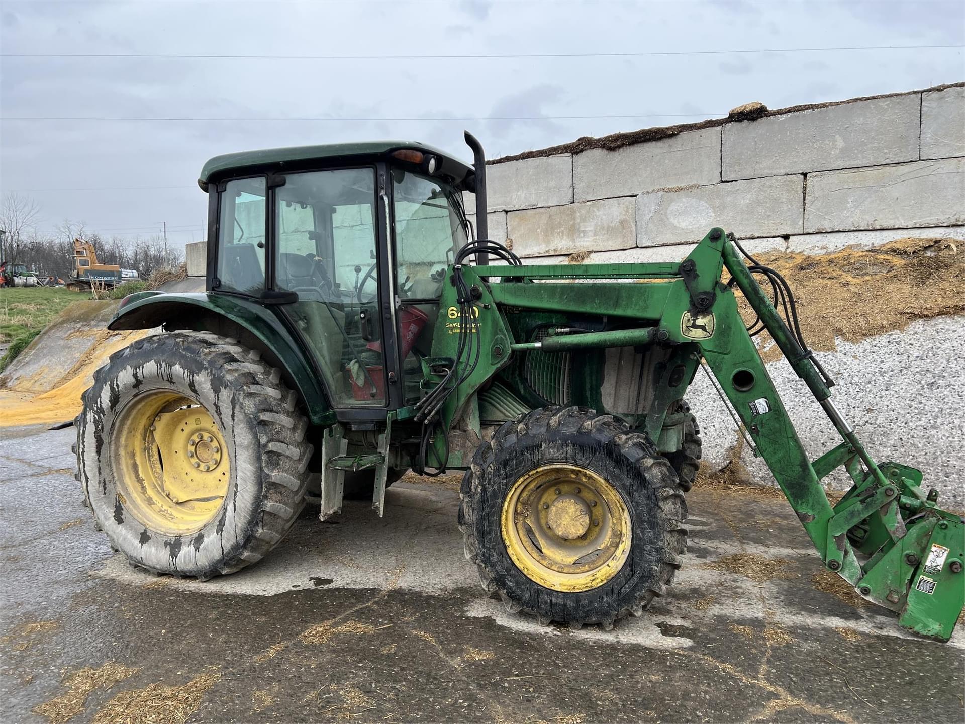 John Deere 6415 Tractors 100 to 174 HP for Sale Tractor Zoom