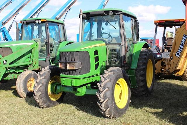 Image of John Deere 6415 equipment image 2