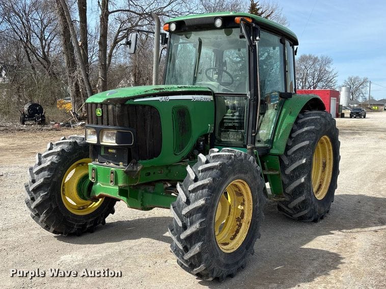 John Deere 6415 Equipment Image0