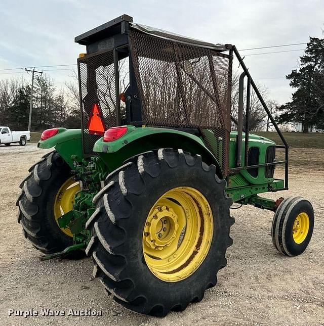 Image of John Deere 6415 equipment image 4