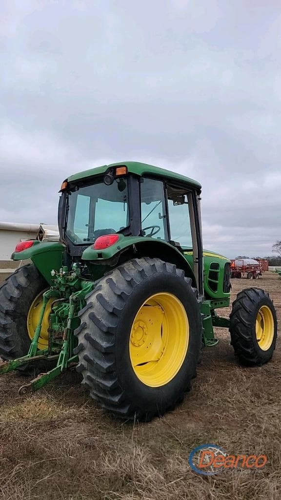 Image of John Deere 6415 equipment image 1