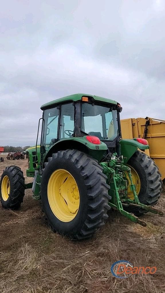 Image of John Deere 6415 equipment image 2