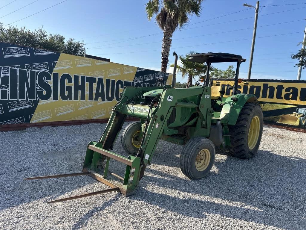 John Deere 6415 Equipment Image0