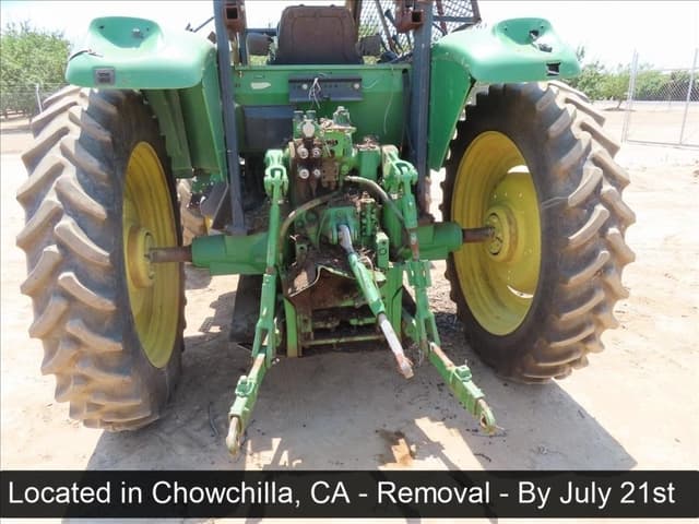 Image of John Deere 6420 equipment image 2