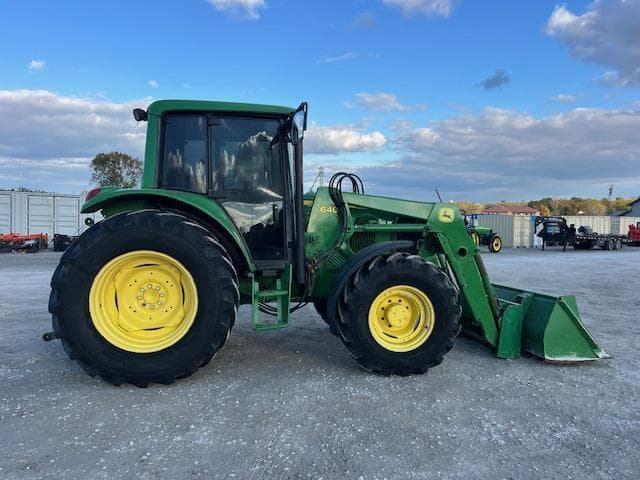 Image of John Deere 6420 equipment image 3