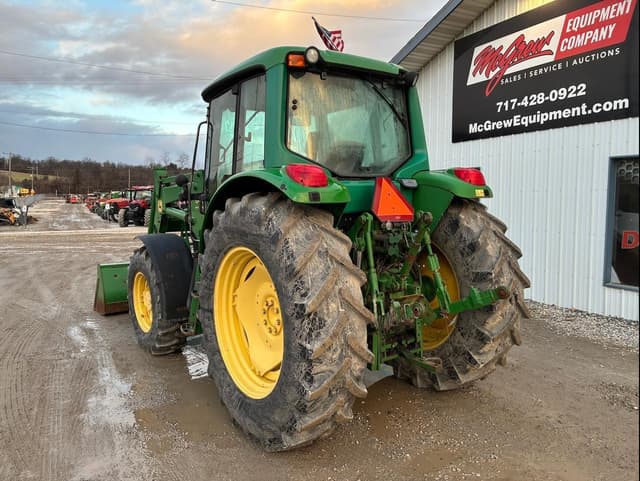 Image of John Deere 6420 equipment image 2