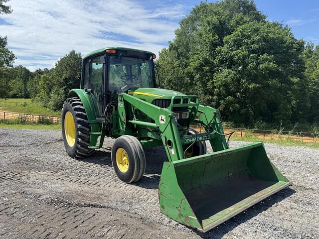 Image of John Deere 6420 equipment image 2