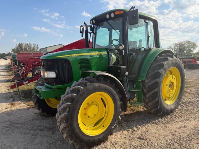 Image of John Deere 6420 equipment image 2