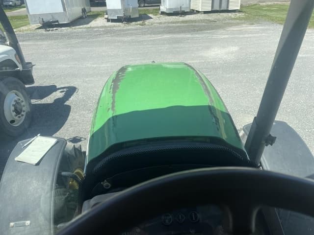 Image of John Deere 6420 equipment image 1