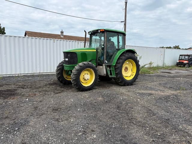 Image of John Deere 6420 equipment image 1