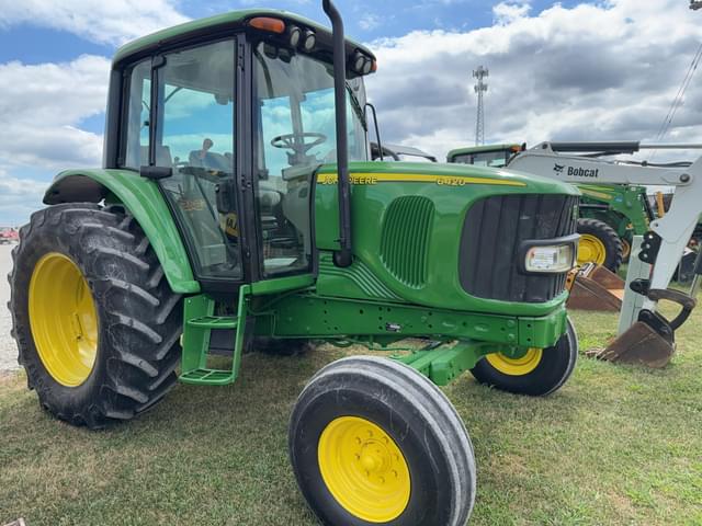Image of John Deere 6420 equipment image 1