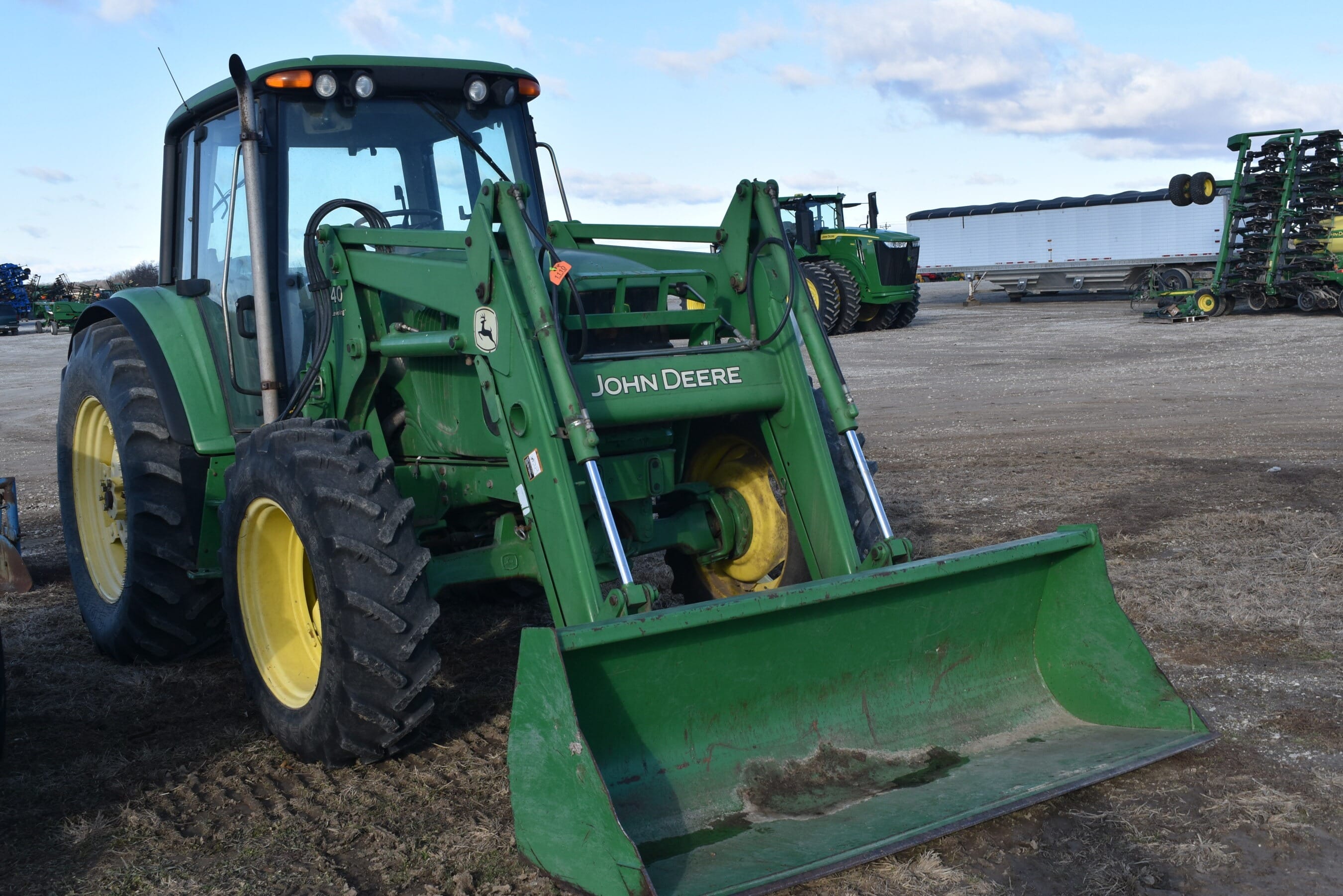 John Deere 6420 Equipment Image0