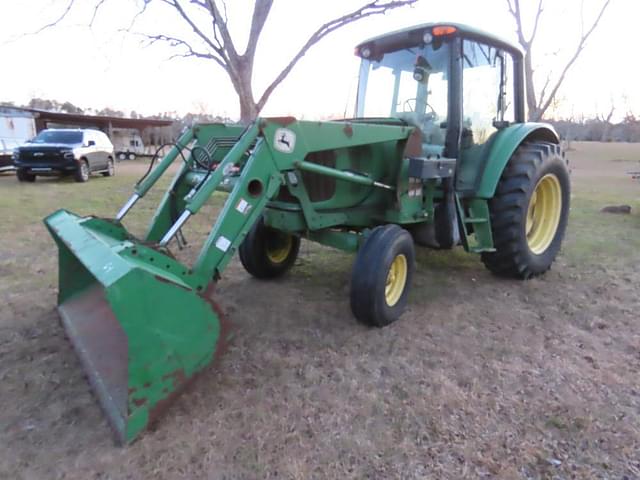 Image of John Deere 6420 equipment image 2