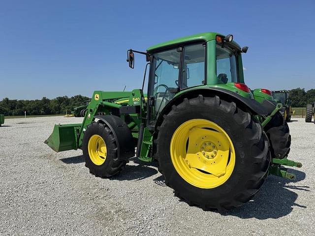 Image of John Deere 6420 equipment image 3