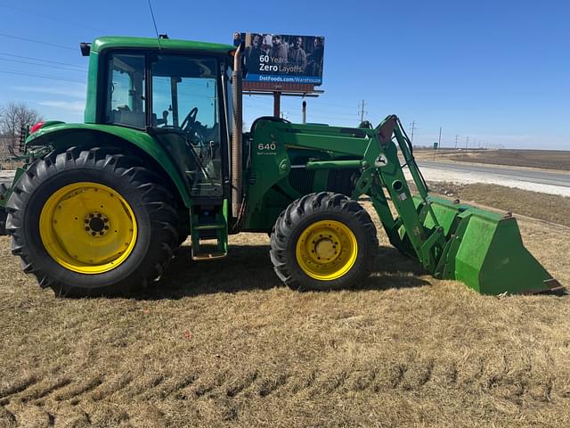 Image of John Deere 6420 equipment image 2