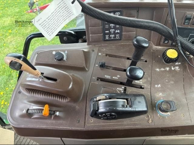 Image of John Deere 6420S equipment image 4