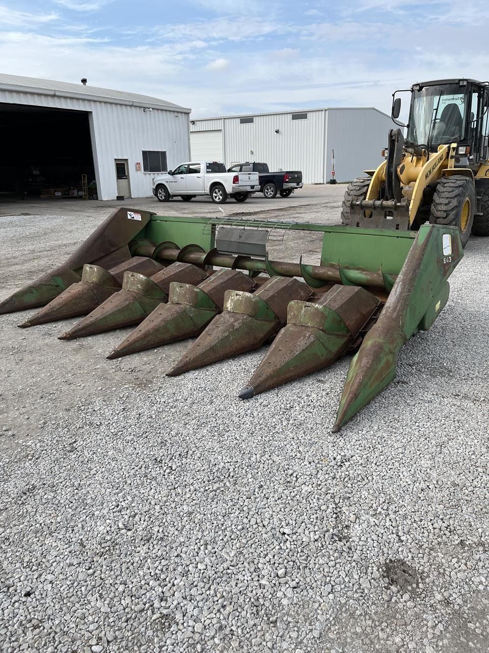 John Deere 643 Equipment Image0