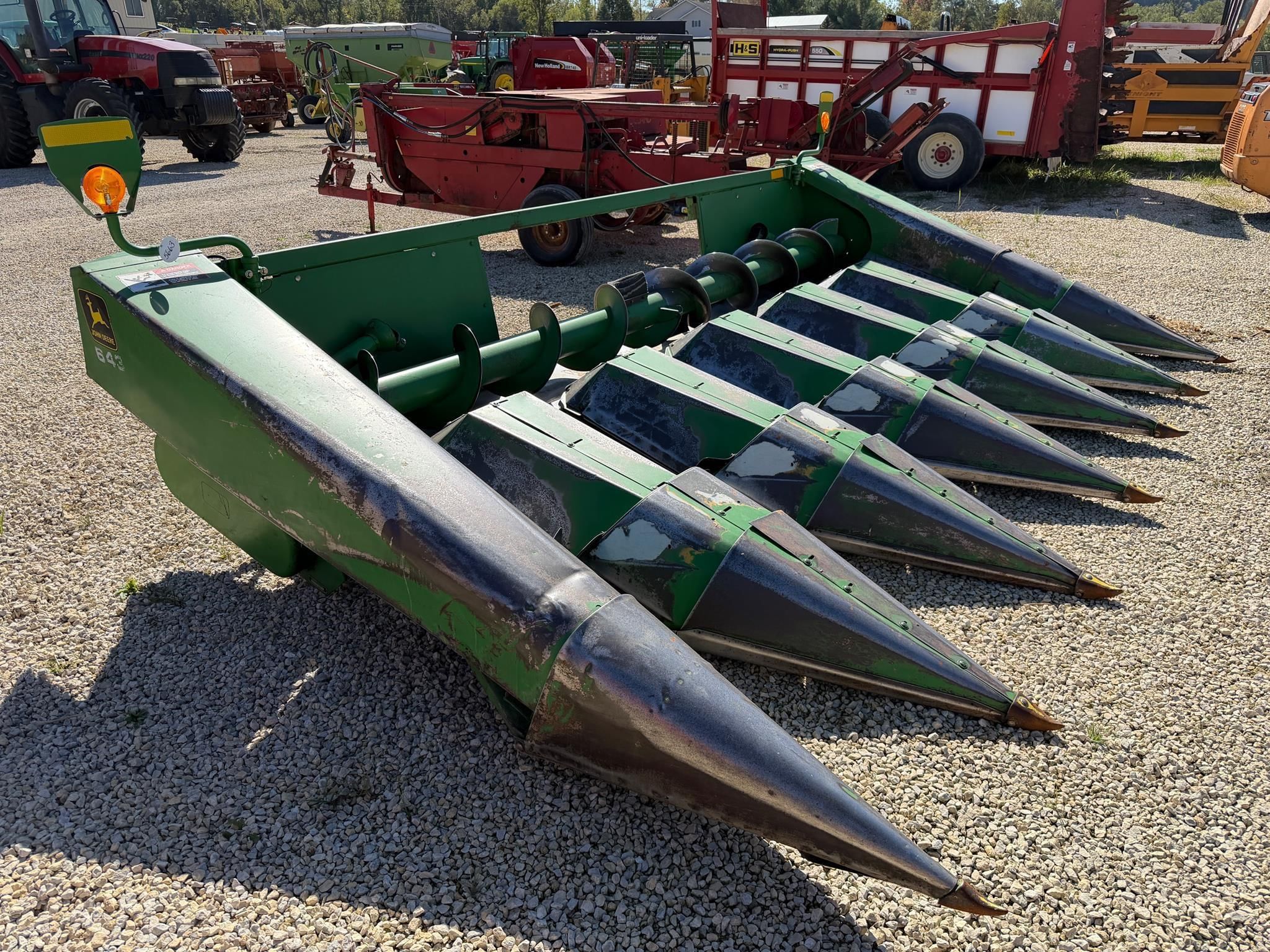 John Deere 643 Equipment Image0