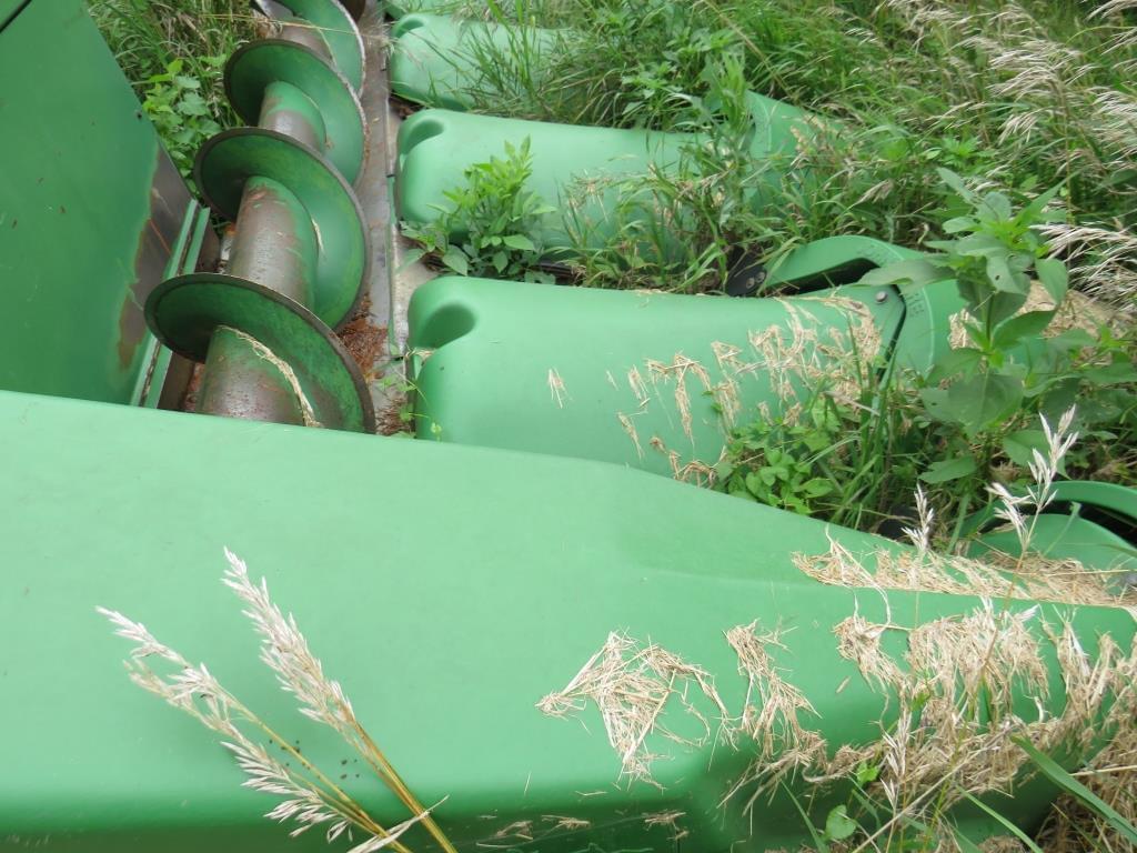 Image of John Deere 643 Image 1