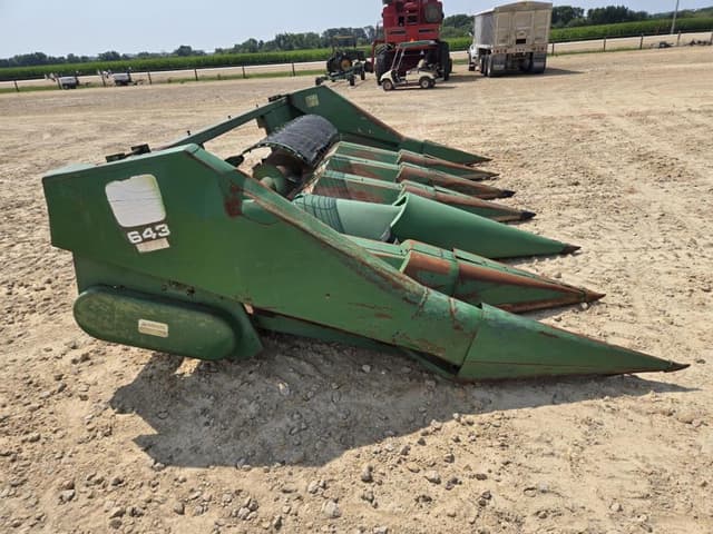 Image of John Deere 643 equipment image 3