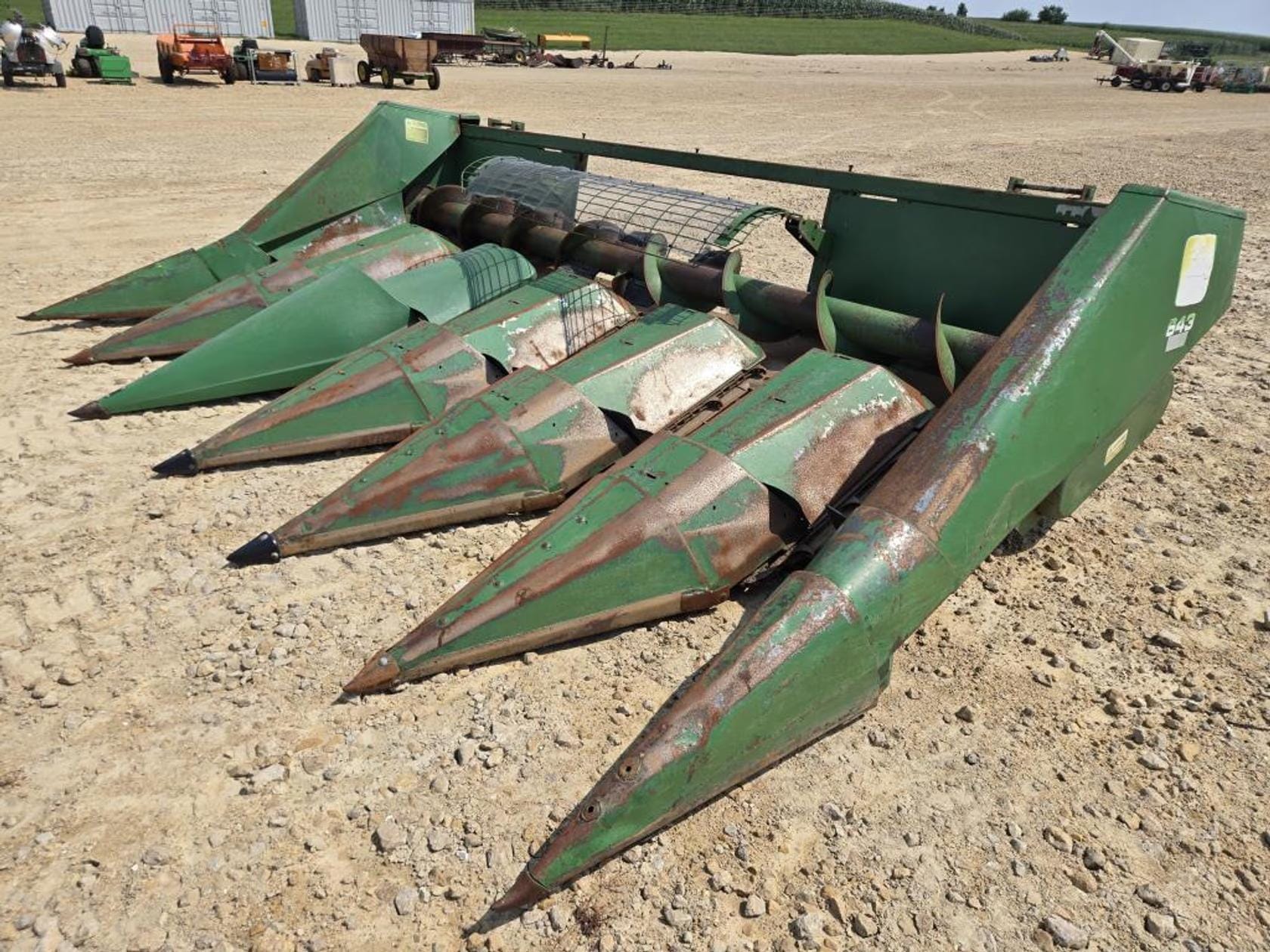 John Deere 643 Equipment Image0