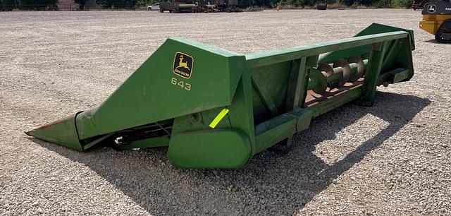 Image of John Deere 643 equipment image 4