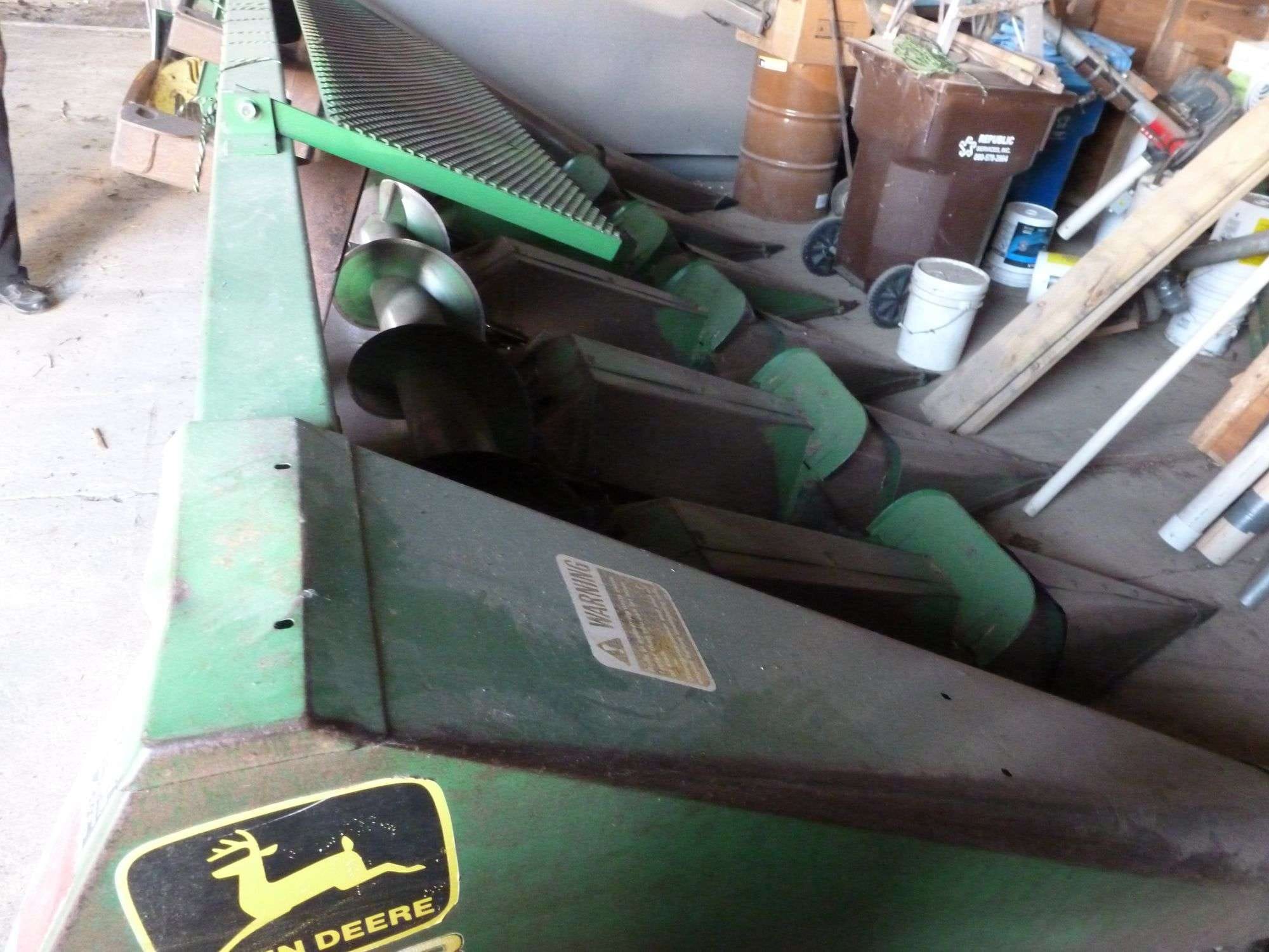 John Deere 643 Equipment Image0