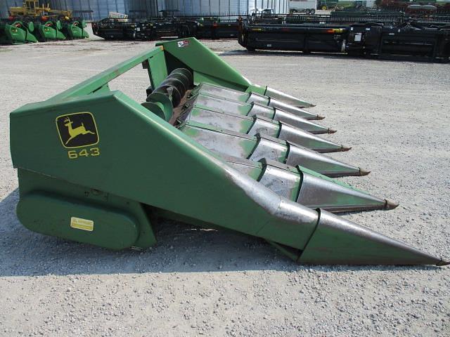 Image of John Deere 643 equipment image 3