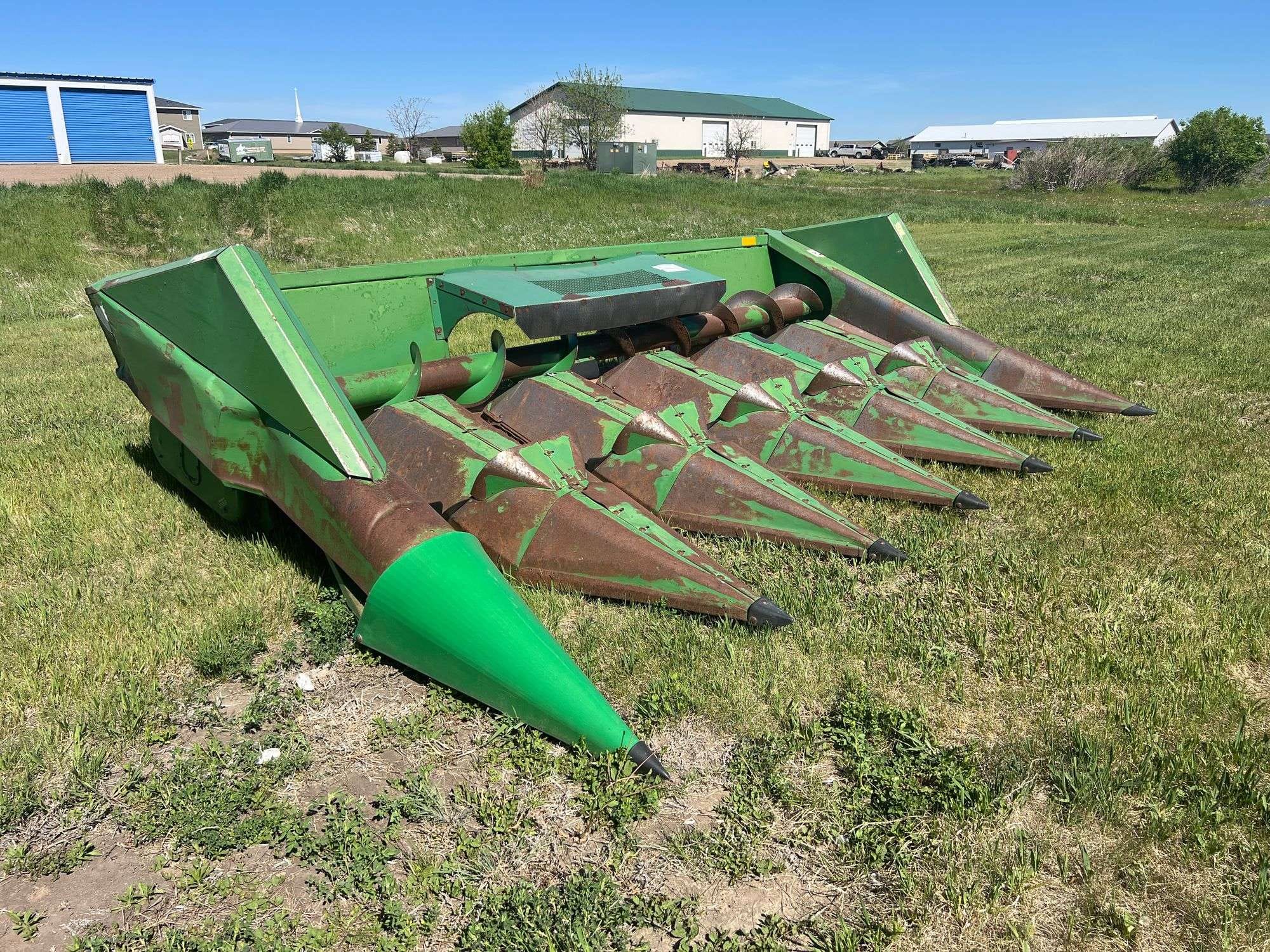 John Deere 643 Equipment Image0
