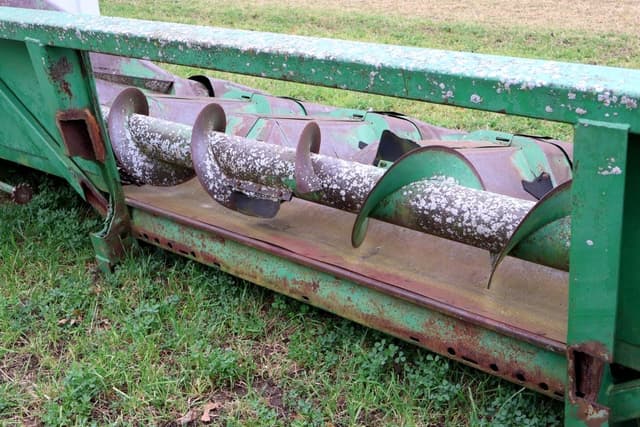 Image of John Deere 643 equipment image 4