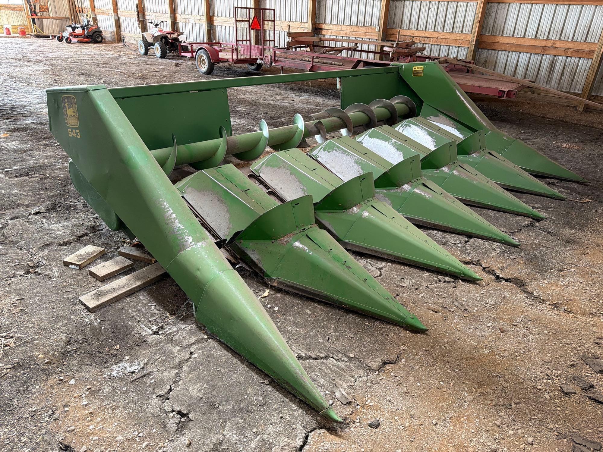 John Deere 643 Equipment Image0