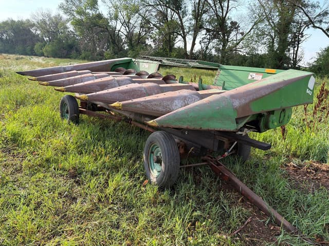 Image of John Deere 643 equipment image 1