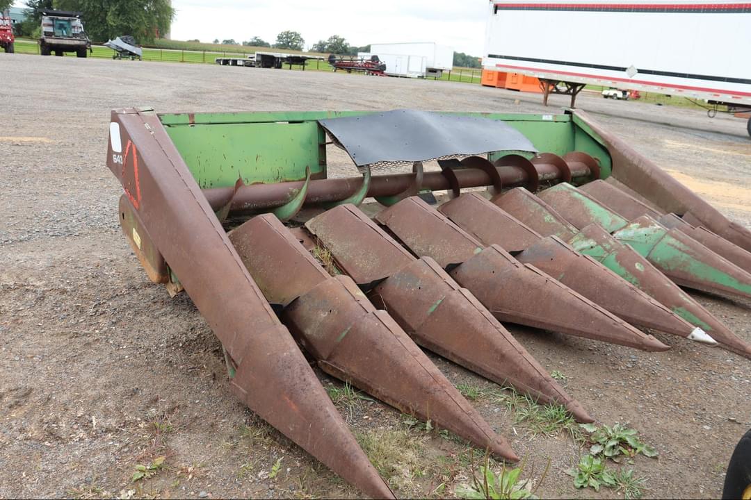 Image of John Deere 643 Image 1