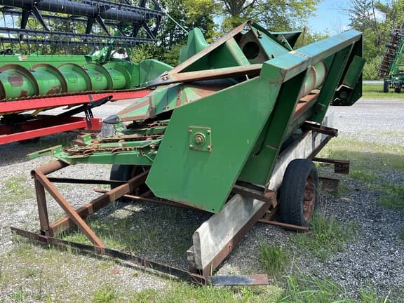 Image of John Deere 443 equipment image 4