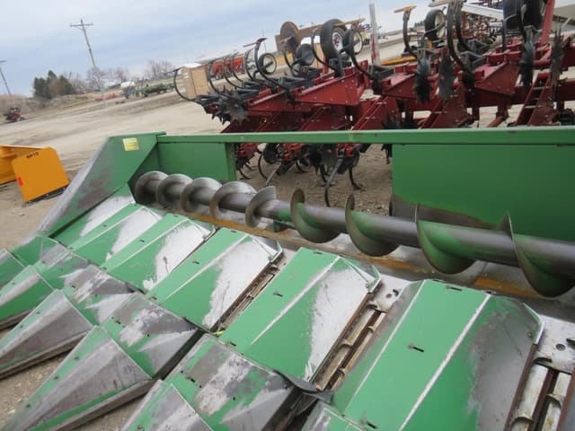 Image of John Deere 643 equipment image 3