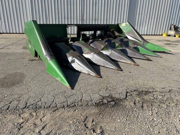 John Deere 643 Equipment Image0