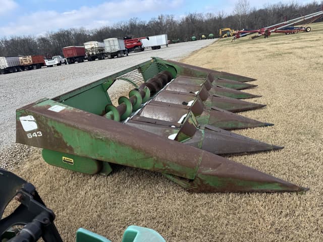 Image of John Deere 643 equipment image 3