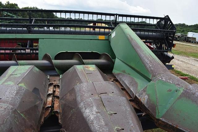 Image of John Deere 643 equipment image 3