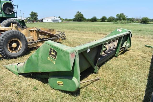 Image of John Deere 643 equipment image 2